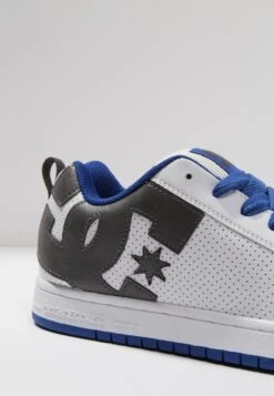 DC SHOES Court Graffik - Skate Shoes - White/Blue/Grey -Modern Classic Shoes Store 3819958db5d14c1e84fc47440bb5e5bc