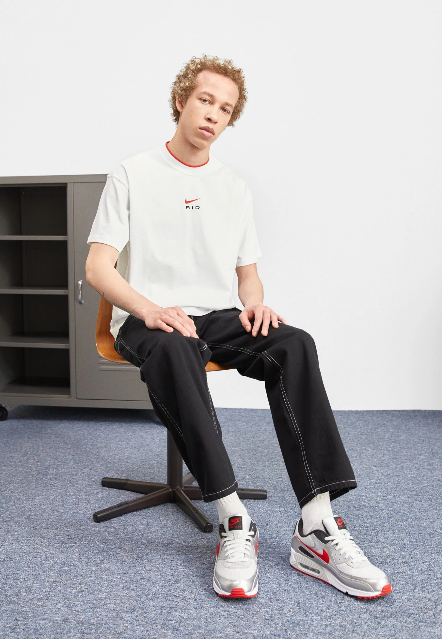 Nike Sportswear Air Max 90 Ifp - Trainers - Photon Dust/University Red 3 Nike Sportswear Air Max 90 Ifp - Trainers - Photon Dust/University Red - Image 3