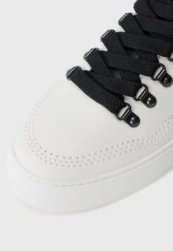 Nubikk JAGGER ROMAN - Trainers - White 11 Nubikk JAGGER ROMAN - Trainers - White -Modern Classic Shoes Store 3872b2f2376d405798806ed05eb498ee