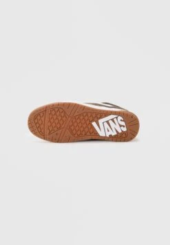 Vans HYLANE UNISEX - Skate Shoes - Brown -Modern Classic Shoes Store 3c8c293b7c2341c0b27fecbcf50f31fa
