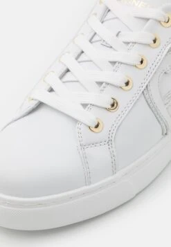 Aigner Diane - Trainers - White -Modern Classic Shoes Store 3d33b68cb53b459a88de17b082b59d26