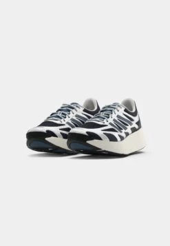 Adidas Originals ADIZERO ARUKU UNISEX - Trainers - Silver-coloured/legend Ink/preloved Ink 12 Adidas Originals ADIZERO ARUKU UNISEX - Trainers - Silver-coloured/legend Ink/preloved Ink -Modern Classic Shoes Store 41d9d27c02654b65977f8fb22d2277b6