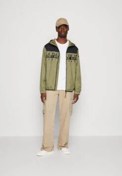 Napapijri A-Raymi Fzh - Summer Jacket - Green Lichen -Modern Classic Shoes Store 42d6f0141aaa46e29a1935bee0aa83f8