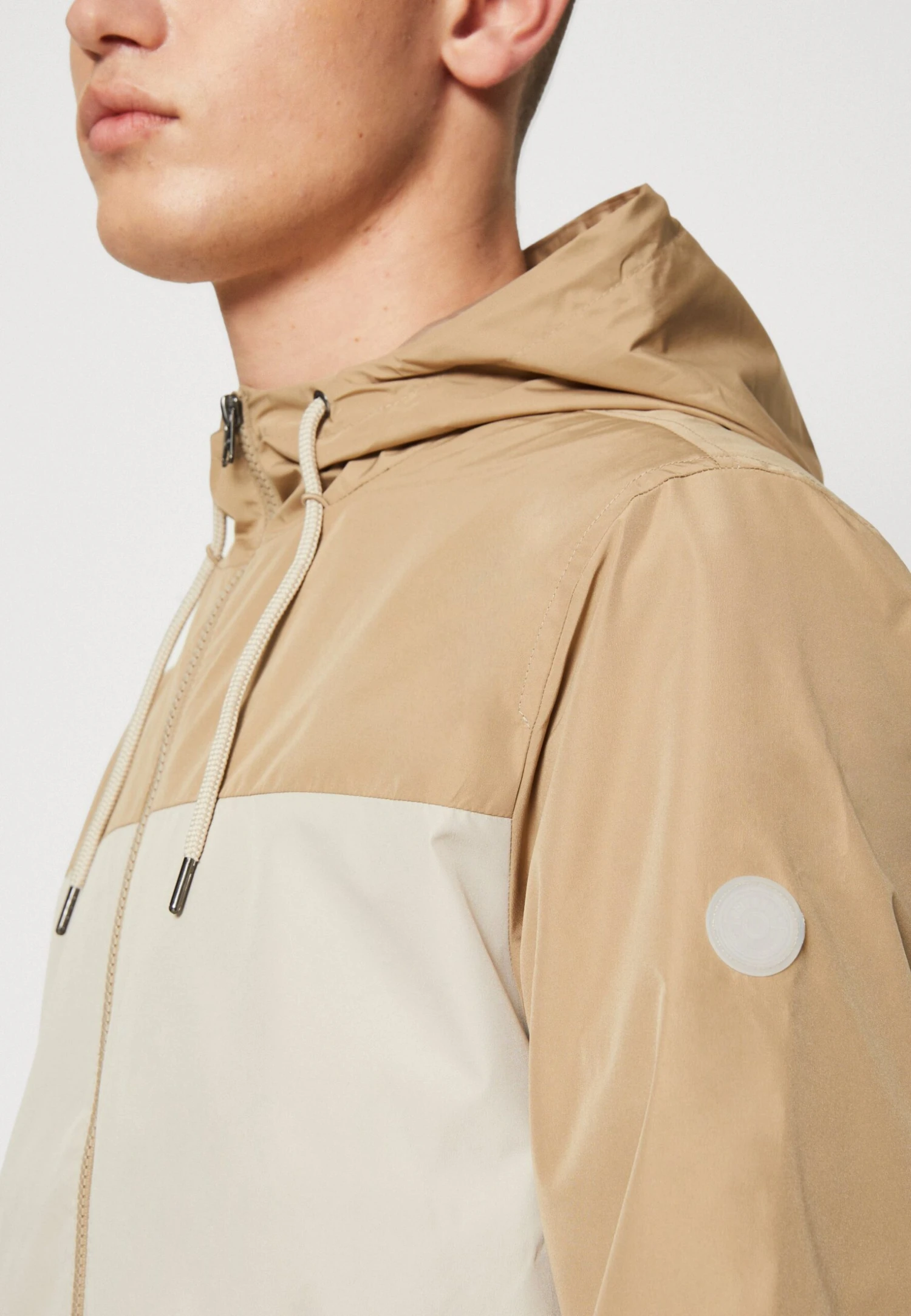 Only & Sons Onsgavin Life Hood Jacket- Windbreaker - Chinchilla 6 Only & Sons Onsgavin Life Hood Jacket- Windbreaker - Chinchilla - Image 6