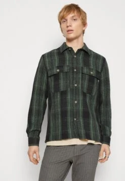 Only & Sons Onsscott Overshirt - Light Jacket - Duck Green -Modern Classic Shoes Store 436f165433ba49f8b3055b1b7f26e21f