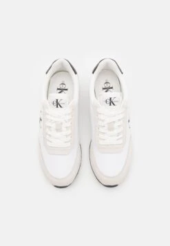 Calvin Klein Jeans Retro Runner - Trainers - Bright White 9 Calvin Klein Jeans Retro Runner - Trainers - Bright White -Modern Classic Shoes Store 457a09f345ce460d95342140d5eaffbe