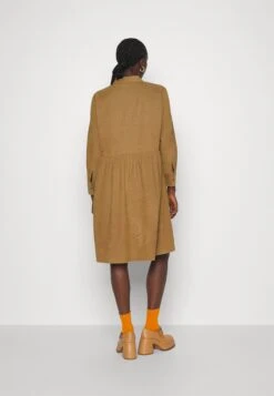 ESPRIT Day Dress -Beige -Modern Classic Shoes Store 46bdd212bba9498c81e12580ff21f826