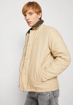 Pepe Jeans Canyon - Light Jacket - Stone 9 Pepe Jeans Canyon - Light Jacket - Stone -Modern Classic Shoes Store 47420ae060824de1a69e7c90cc478d7a