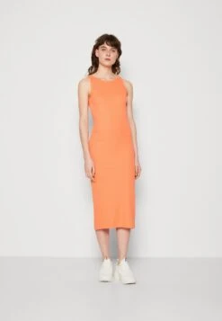 MOSS COPENHAGEN Rasmia Dress - Shift Dress - Persimmon