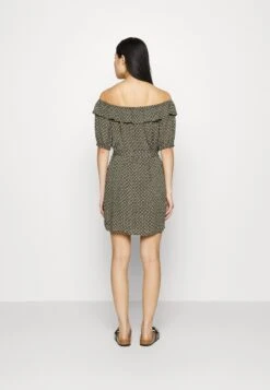 Pepe Jeans Flanche - Day Dress 8 Pepe Jeans Flanche - Day Dress -Modern Classic Shoes Store 4a60c5ff0ffd4b69bb93be452155a0c1