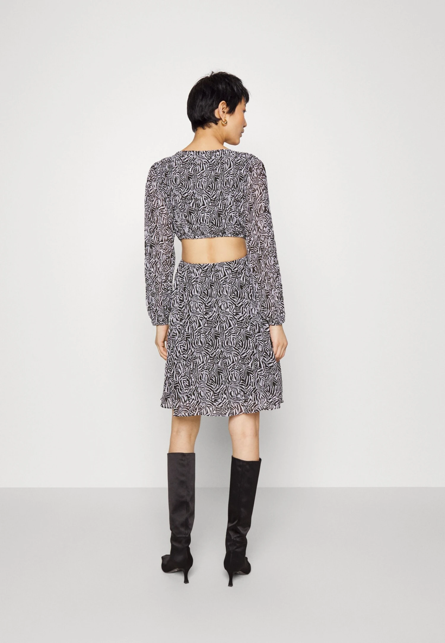 MICHAEL Michael Kors Faceted Zebra Cutout - Day Dress - Black/White 3 MICHAEL Michael Kors Faceted Zebra Cutout - Day Dress - Black/White - Image 3