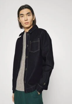 Les Deux Layton Hybrid - Denim Jacket - Raw Denim -Modern Classic Shoes Store 4daca1c2b4b84598943df5ad2c8e123e