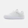 Armani Exchange FLICK - Trainers - Optical White