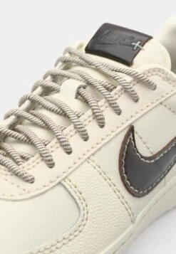 Nike Sportswear FIELD GENERAL - Trainers - Soft Pearl/fauna Brown -Modern Classic Shoes Store 4e3ae4833b024256b37c622616322abc