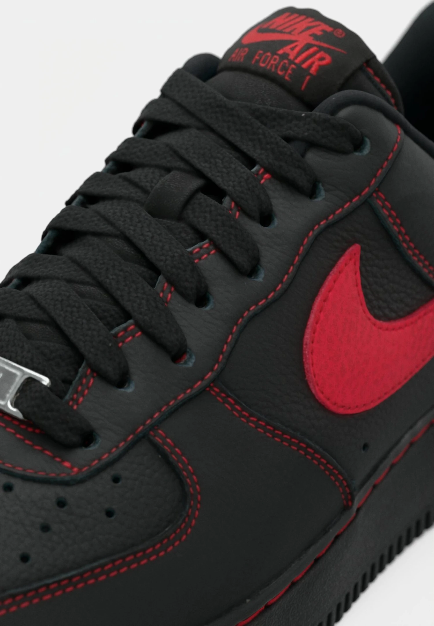 Nike Sportswear AIR FORCE 1 - Trainers - Black/university Red 3 Nike Sportswear AIR FORCE 1 - Trainers - Black/university Red - Image 3