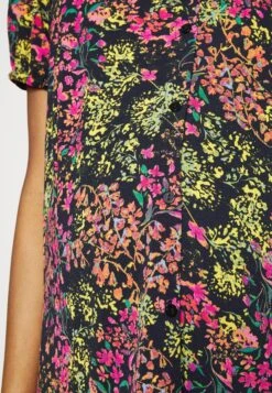 ONLY MATERNITY Olmnova LuxLucy Dress- Day Dress - Night Sky Garden 11 ONLY MATERNITY Olmnova LuxLucy Dress- Day Dress - Night Sky Garden -Modern Classic Shoes Store 5158817ff1624f09b9219e0f19e6fb64