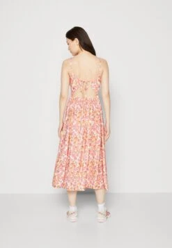 MOSS COPENHAGEN Adanaya Ladonna Strap Dress - Day Dress - Pink -Modern Classic Shoes Store 52f2cb1642984575ac833d7a864e88cb