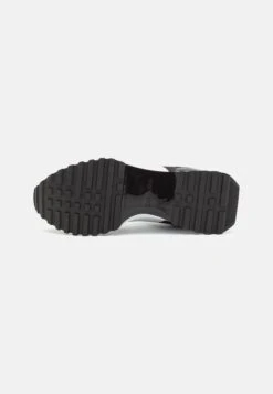 Calvin Klein Top Lace Up- Trainers - Black/White -Modern Classic Shoes Store 5372aa37ec1044ee9ff333e082a820d8