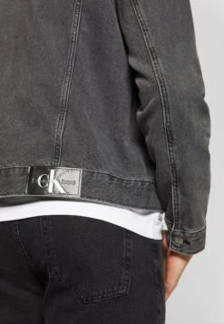 Calvin Klein Jeans Regular 90S Jacket - Denim Jacket - Denim Black -Modern Classic Shoes Store 5507615affcb4d00a4e885570949170c