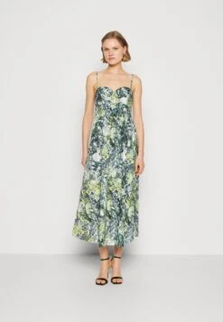 Gestuz Cara Slip Dress - Cocktail Dress / Party Dress - Lime