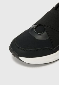 Calvin Klein Jeans TYLER UNISEX - Trainers - Black -Modern Classic Shoes Store 589329b57ba04ef2b7e72170b99706c0