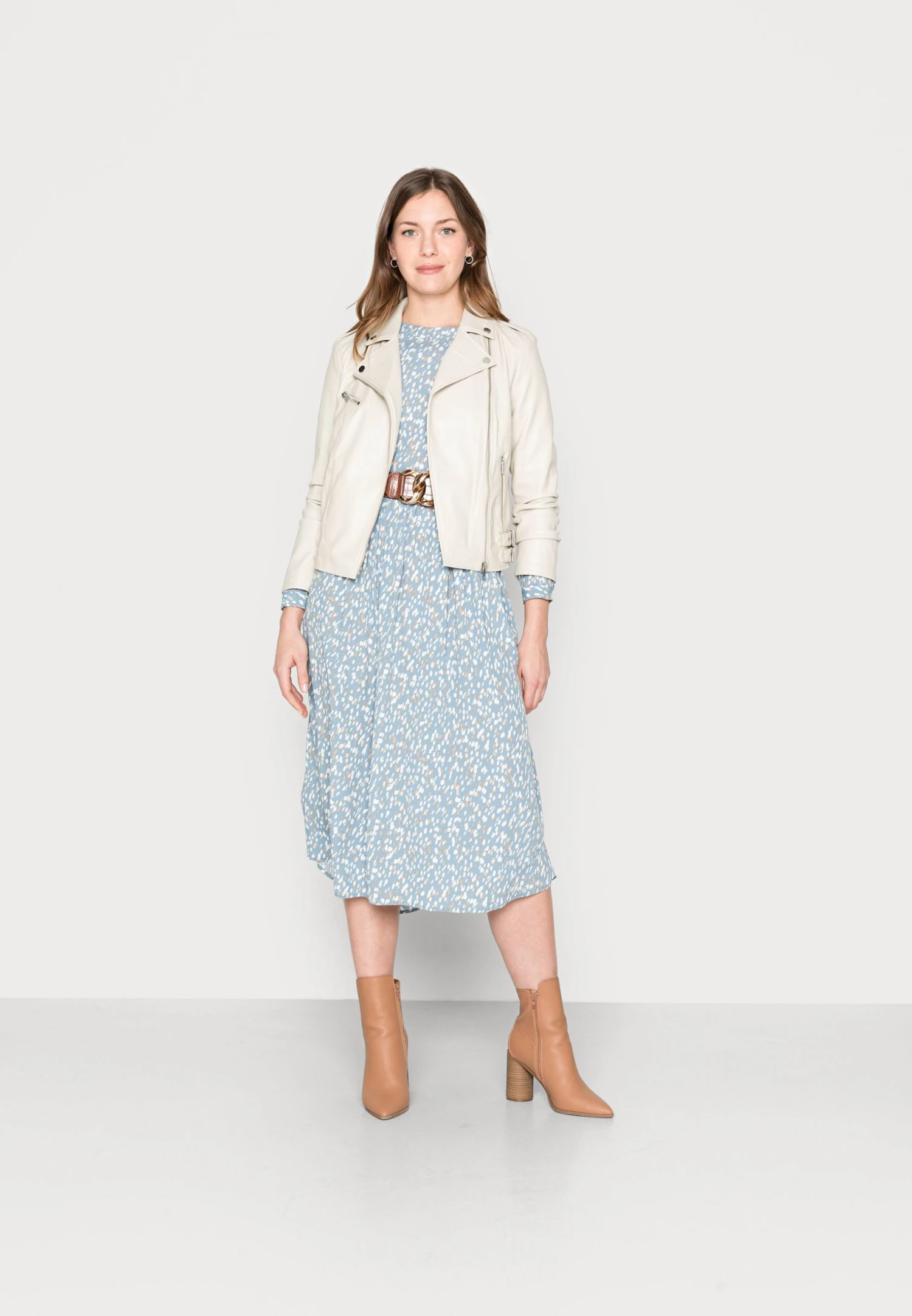 Tom Tailor Printed Crepe Midi Dress - Day Dress - Blue Dotted Design 2 Tom Tailor Printed Crepe Midi Dress - Day Dress - Blue Dotted Design - Image 2