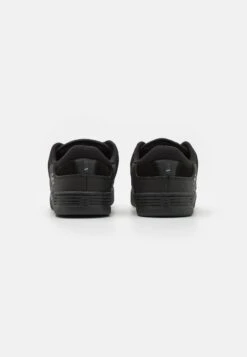 Etnies Estrella - Trainers - Black -Modern Classic Shoes Store 5a2f7548ef85474d8bb47c5405fa816b