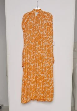 YAS Lefira 2/4 S Noos - Day Dress -Modern Classic Shoes Store 5b4f8f049c2841809e549c85d7383aeb