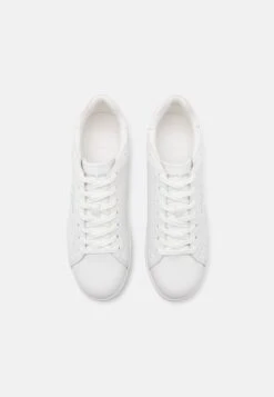 Michael Kors KEATING LACE UP - Trainers - Optic White -Modern Classic Shoes Store 5b859cd4bcf44230ae922b33152baa34