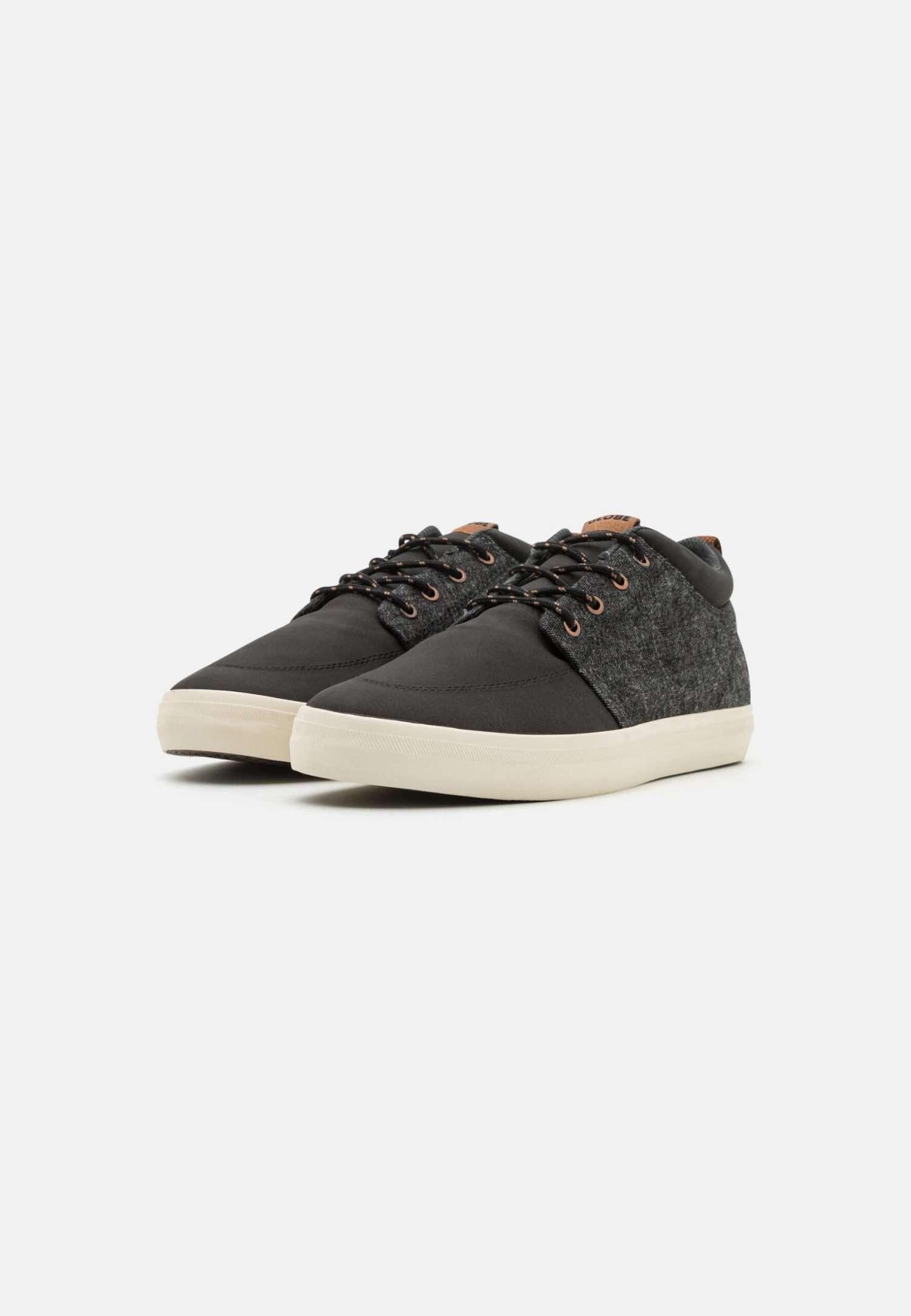 Globe Chukka - Skate Shoes - Black/Denim 2 Globe Chukka - Skate Shoes - Black/Denim - Image 2