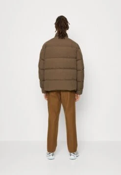 ARKET Down Jacket - Green/Brown 8 ARKET Down Jacket - Green/Brown -Modern Classic Shoes Store 5e290d42f9534896a1b9ce6e1347aff1