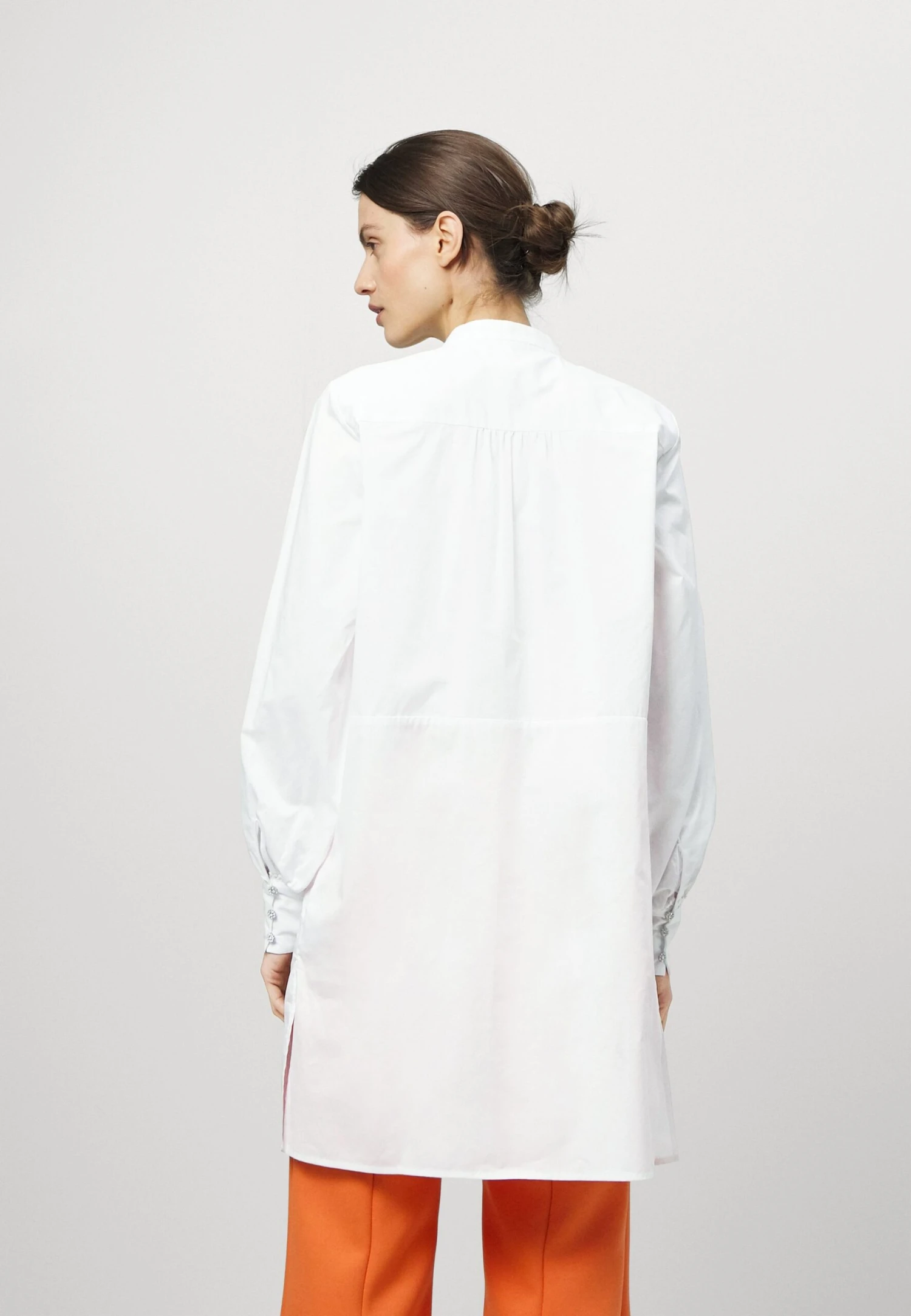 Bruuns Bazaar Olearia Laurel Shirt - Day Dress - White 3 Bruuns Bazaar Olearia Laurel Shirt - Day Dress - White - Image 3