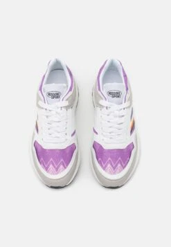 Shmirunt Unisex - Trainers - White/Lilac -Modern Classic Shoes Store 631fcf0f4c584fa6884da521e8dcdb47