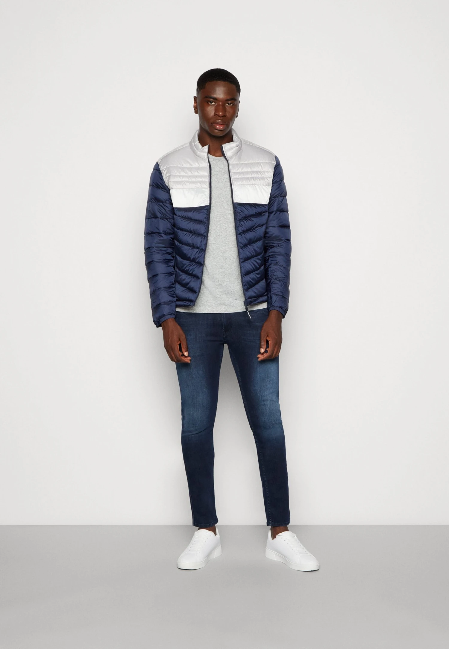 Jack & Jones Jjehero Puffer Collar - Light Jacket - Navy Blazer/Glacier Gray 2 Jack & Jones Jjehero Puffer Collar - Light Jacket - Navy Blazer/Glacier Gray - Image 2