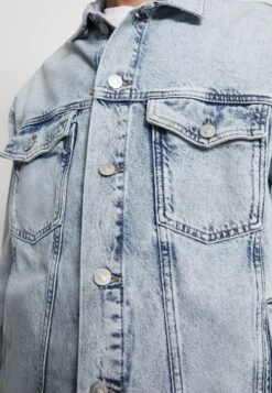 Only & Sons Onsrick Jacket - Denim Jacket - Light Blue Denim -Modern Classic Shoes Store 6493cca7e7b9464584f408ca8fdf482f