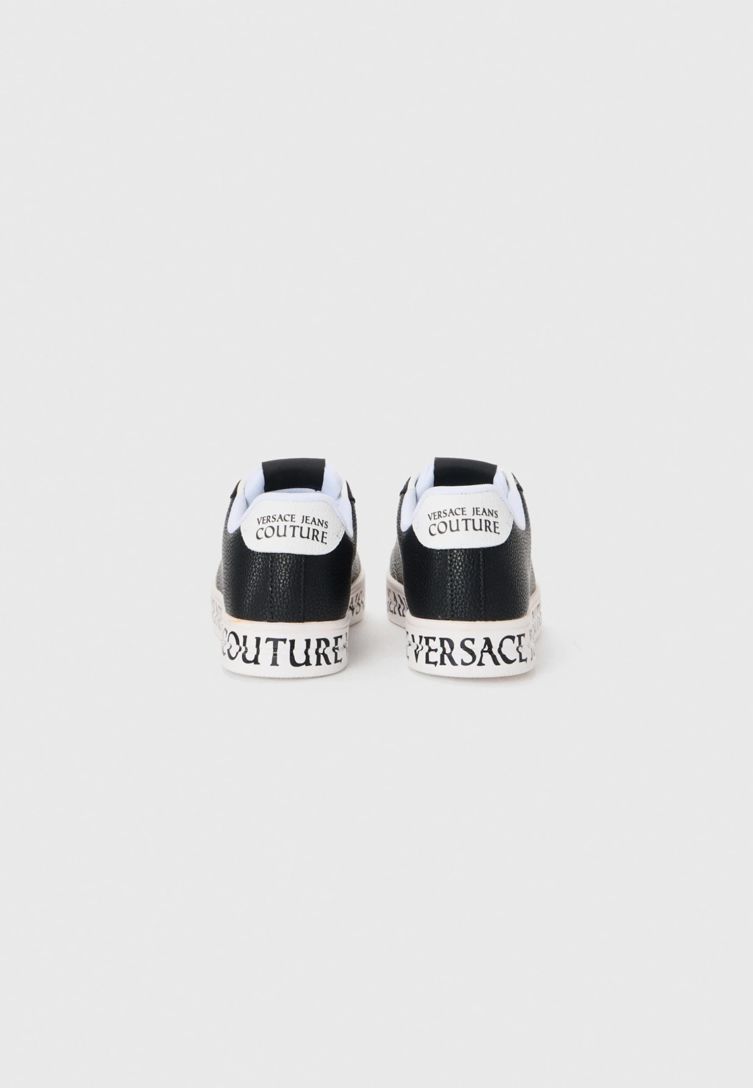 Versace Jeans Couture FONDO COURT - Trainers - Black/white 3 Versace Jeans Couture FONDO COURT - Trainers - Black/white - Image 3