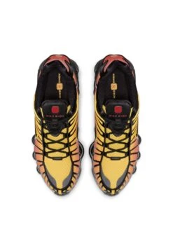 Nike Sportswear SHOX TL - Trainers - Light Smoke Grey/bright Mandarin/black -Modern Classic Shoes Store 65b63ea7728f48738af4d869da4d44ff 1