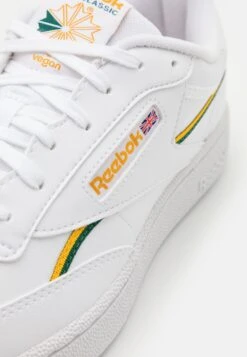 Reebok Classic Club C 85 Vegan Unisex - Trainers - White -Modern Classic Shoes Store 668ccfe3919e478e803c7fc8ac722cce