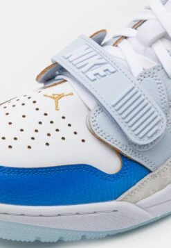 Air Jordan Legacy 312- Trainers - White/University Red/Game Royal/Ice Blue/Grey -Modern Classic Shoes Store 67a72f22778240fc89459142a5d9e240