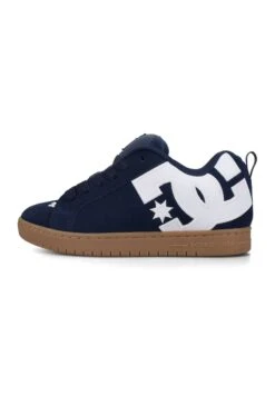 DC SHOES COURT GRAFFIK UNISEX - Trainers - Olive/offwhite -Modern Classic Shoes Store 68cdccdf6e2b4b0eb03dca708af17b58