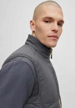 Boss V Petrick - Waistcoat - Dark Grey Seven -Modern Classic Shoes Store 695783a1a2914bf68bbd8bd1499ff802