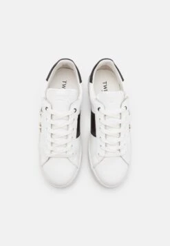 TWINSET Trainers - Trainers 11 TWINSET Trainers - Trainers -Modern Classic Shoes Store 6d5d8aa947854965a86c8b9692a4058e