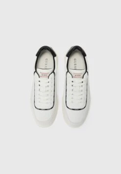 Guess WINNO 3 - Trainers - White -Modern Classic Shoes Store 6dd133062ced42688299fcef81608eac