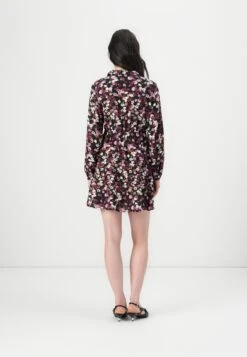 ONLY ONLNOVA LIFE MAGGIE DRESS - Day Dress - Mauve Mist -Modern Classic Shoes Store 6ea701552b2840ba81906b57c753be1c