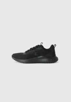 Calvin Klein Jeans RUNNER - Trainers - Triple Black