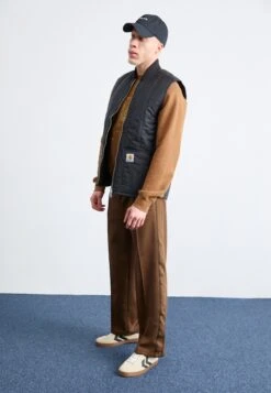 Hummel DIAMANT LX-E UNISEX - Trainers - Bone White 10 Hummel DIAMANT LX-E UNISEX - Trainers - Bone White -Modern Classic Shoes Store 702bc45936354353b2cae0da4cdaf75d