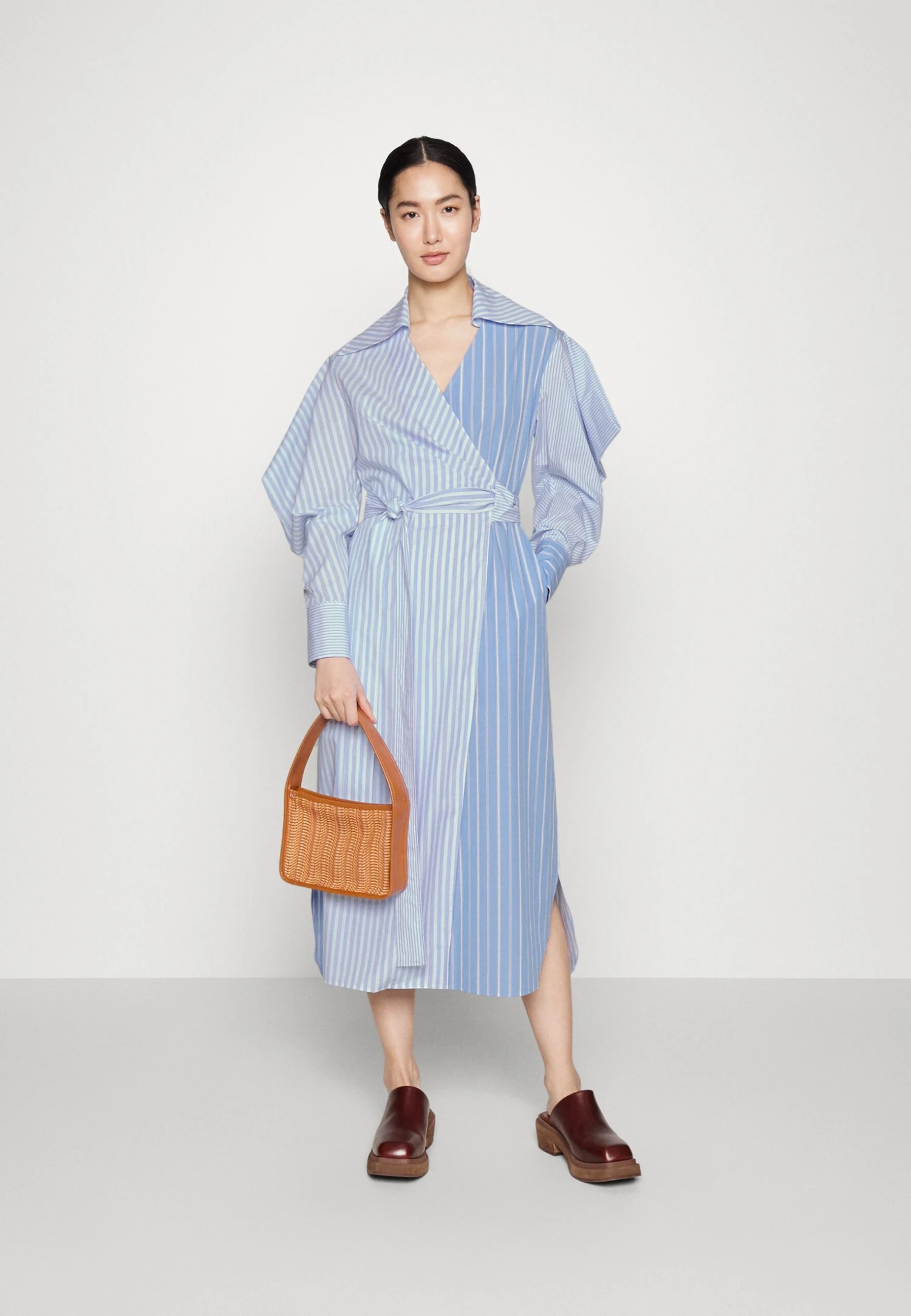 Rejina Pyo Arlo Dress - Cocktail Dress / Party Dress 2 Rejina Pyo Arlo Dress - Cocktail Dress / Party Dress - Image 2