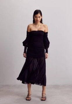 Cocktail Dress / Party Dress - Black
