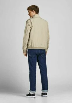 Jack & Jones Jjerush Harrington- Bomber Jacket - Beige 9 Jack & Jones Jjerush Harrington- Bomber Jacket - Beige -Modern Classic Shoes Store 73c00395e797415b9c5d0a8700bddf92
