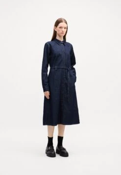 Mads Nørgaard COSY SVANIL DRESS - Denim Dress - Dark Indigo -Modern Classic Shoes Store 73c7bd422a4a42f890fd4906fd47813d